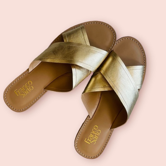 LIKE NEW Franco Sarto Gold Slide Sandals size 9 - Picture 3 of 5